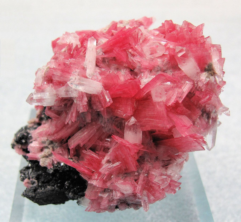 Rhodonite Meaning: What Are Its Healing Properties And Uses?